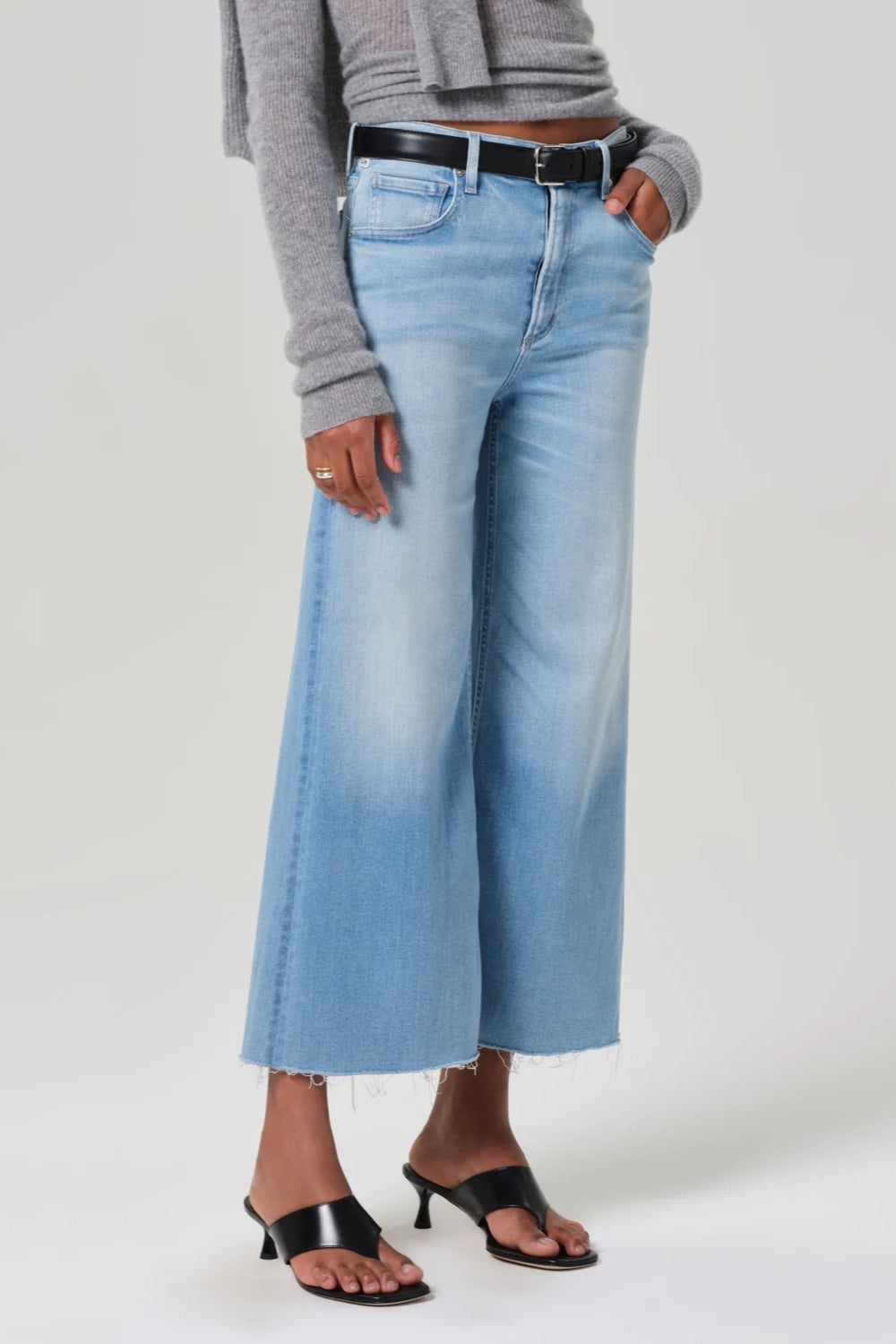 Lyra Wide Leg Crop Jean