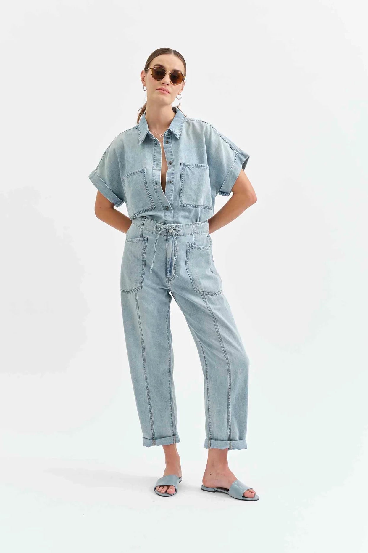 Villa Drawstring Soft Barrel Leg