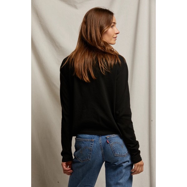 Axel Long Sleeve Crew Tee