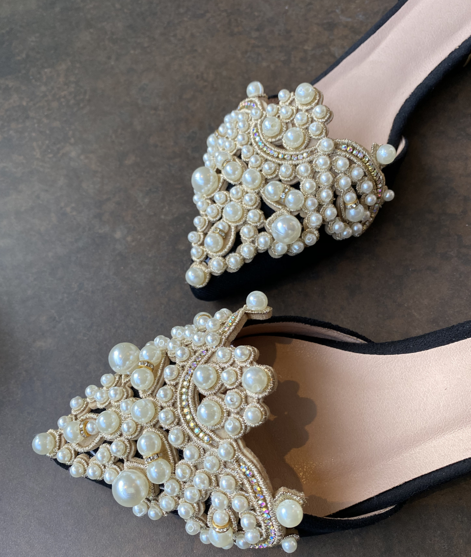 La Pearl Ballet Flats