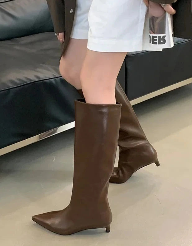 Cosma Boots