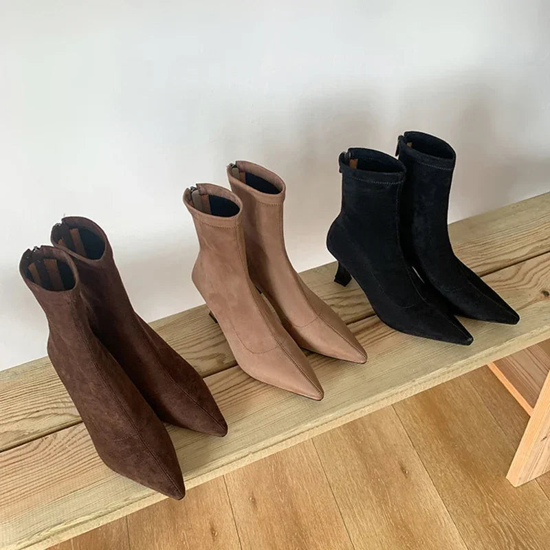 Jenesis Boots
